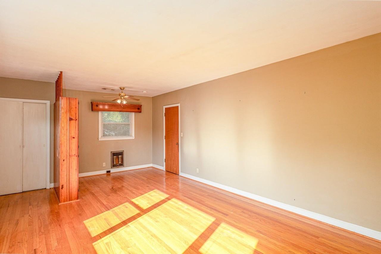 1619 S Seminole Dr - Photo 4 of 25