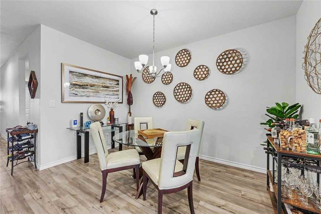 8113 Cattlemen Dr - Photo 7 of 35