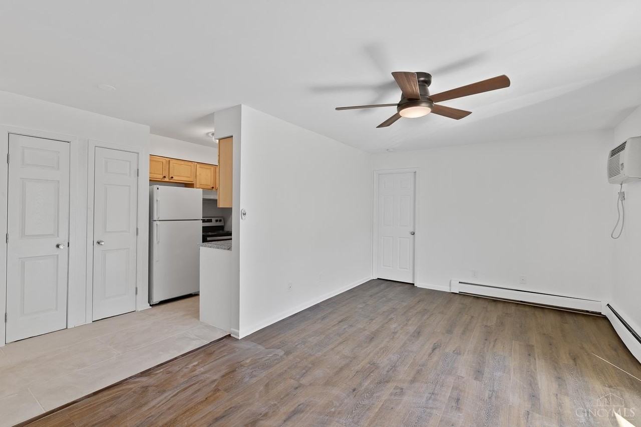3535 Linwood Ave #2 - Photo 3 of 9
