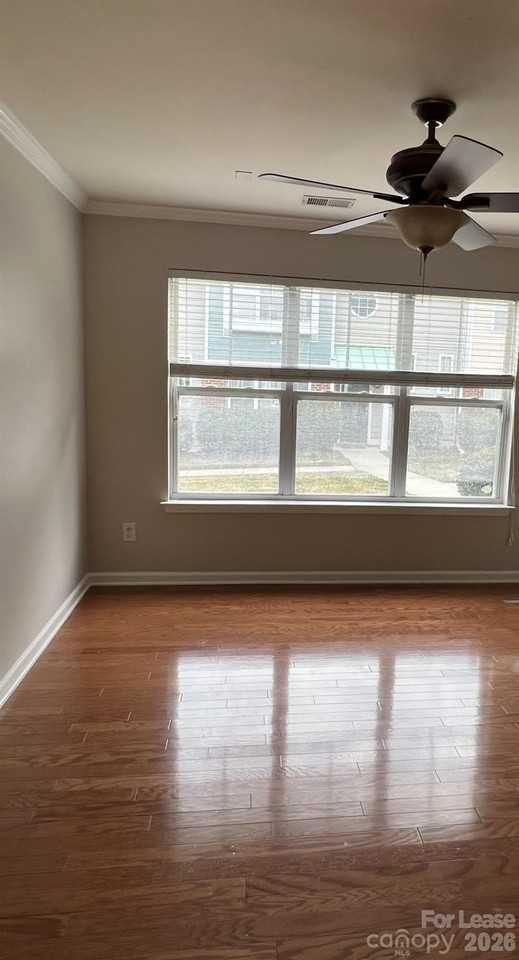 3361 Weston St - Photo 2 of 27