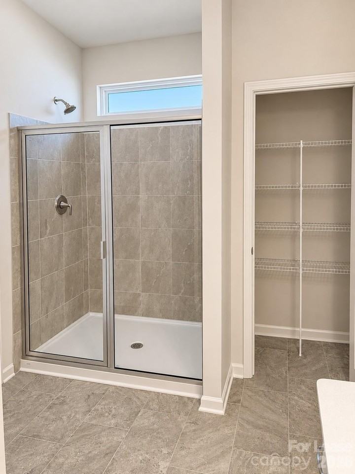 349 Reinhart Dr - Photo 7 of 13