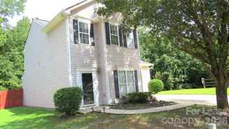 2738 Highland Park Dr - Photo 1 of 1