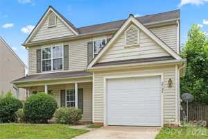 featured image of 2724 Mulberry Pond Dr