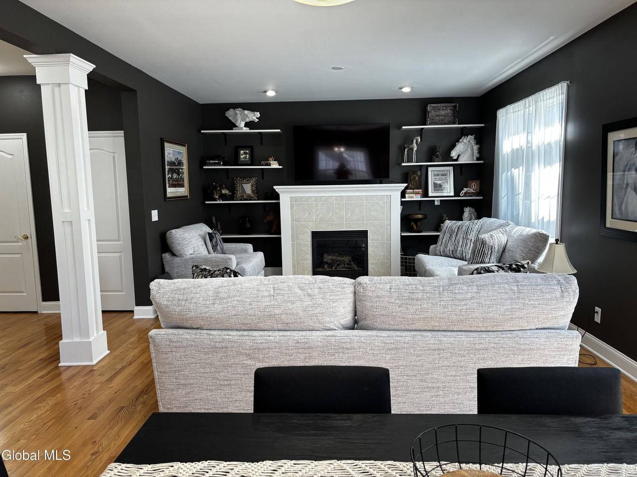 39 Doten Ave - Photo 5 of 9