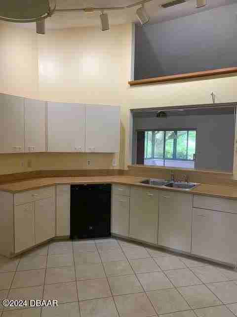 4585 Alder Dr - Photo 3 of 10