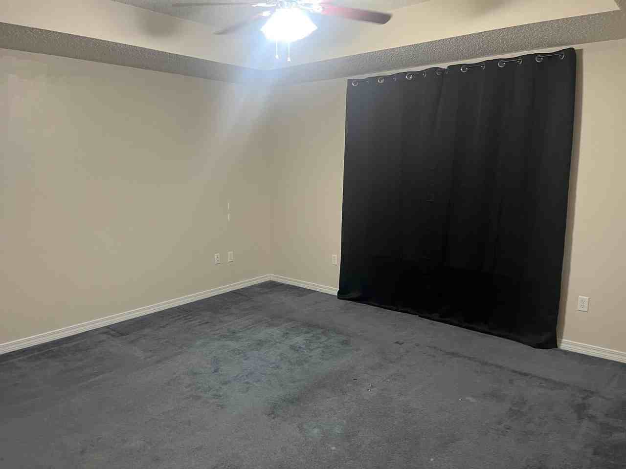 108 Kyle Ln - Photo 6 of 11