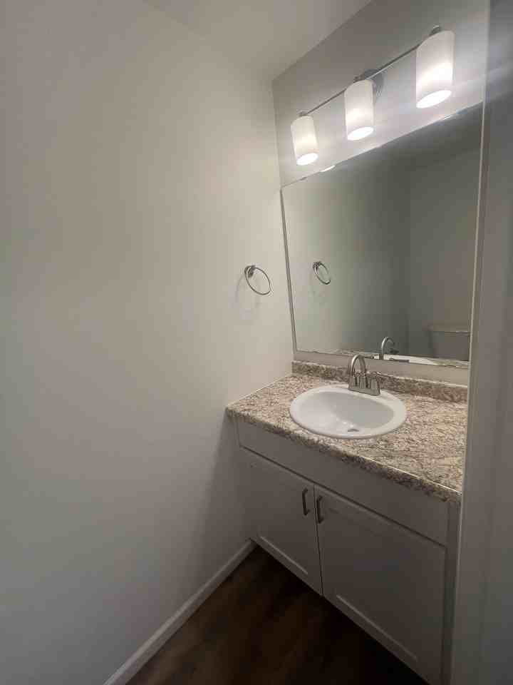 5928 36th St S #1 - Photo 5 of 20