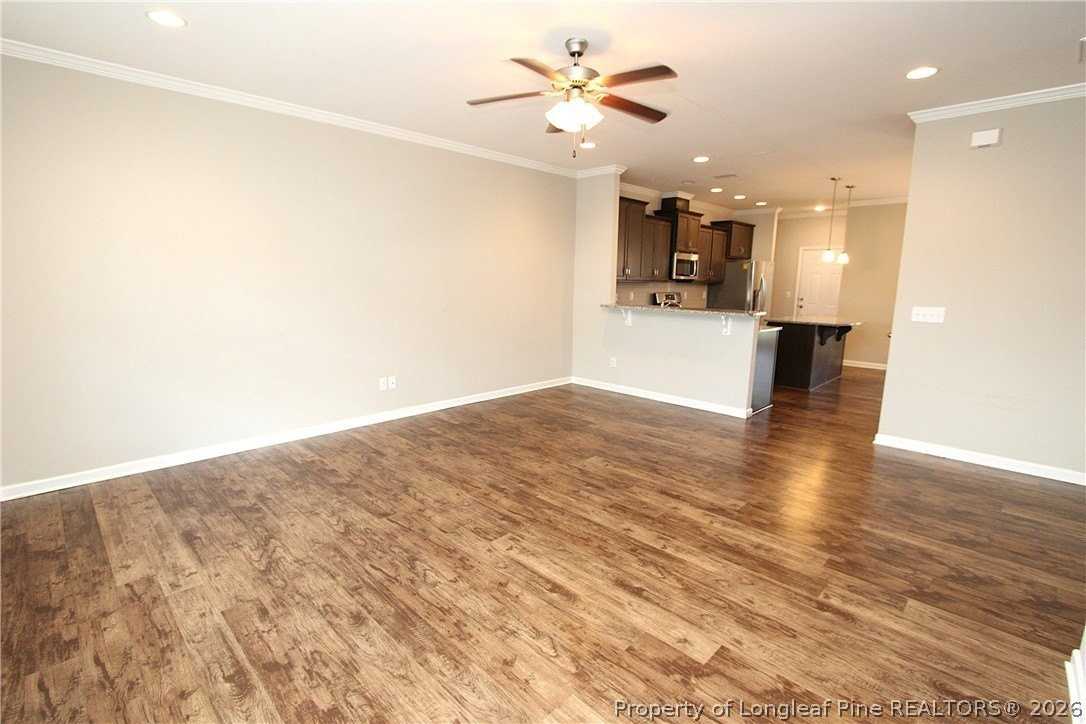 1043 Myers Point Dr - Photo 2 of 37