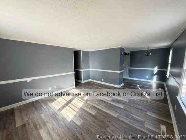 2061 Osceola Dr - Photo 2 of 10