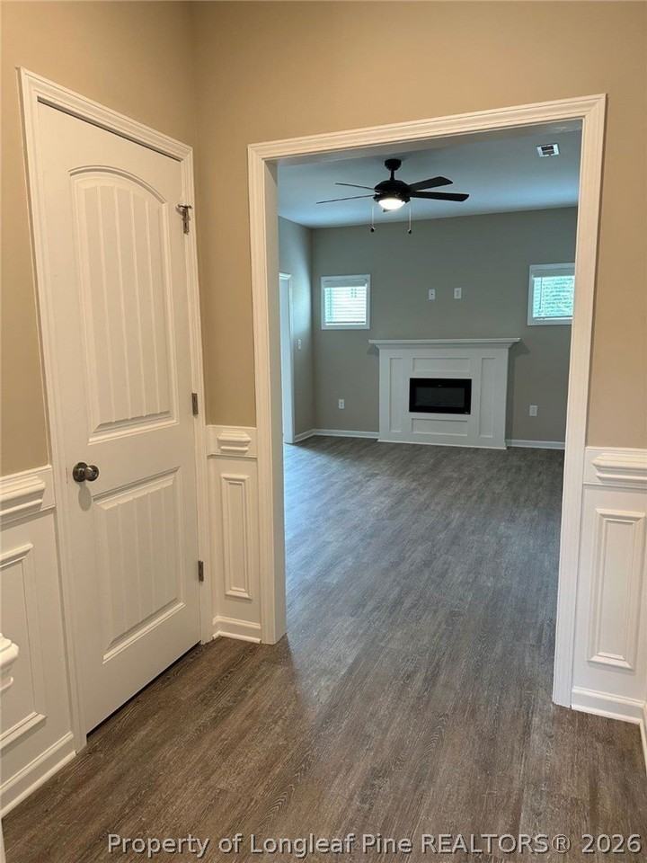969 Kingscote Dr - Photo 3 of 15