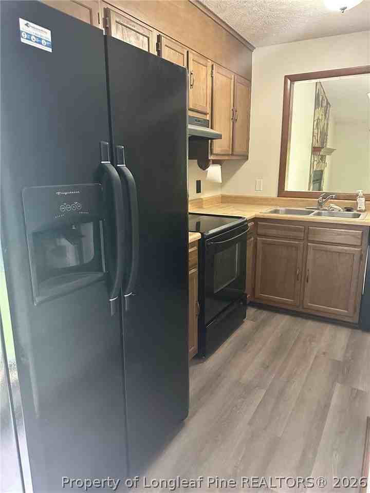 402 Michie Pl - Photo 4 of 10