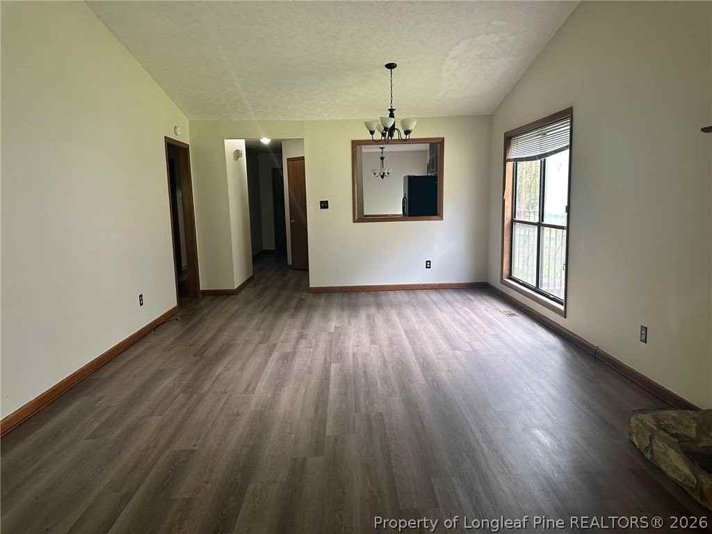 402 Michie Pl - Photo 6 of 10