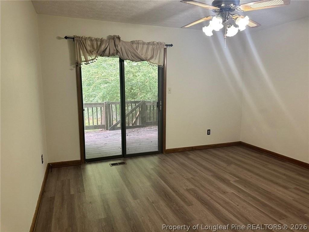 402 Michie Pl - Photo 7 of 10