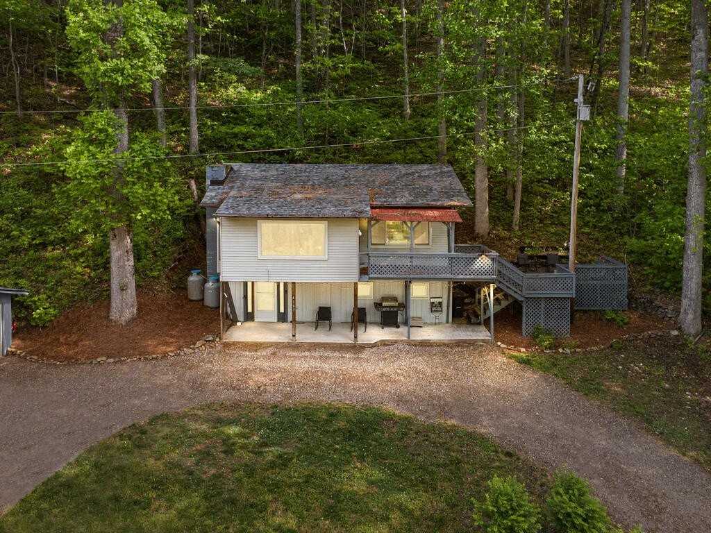 4187 Old Murphy Rd - Photo 2 of 25