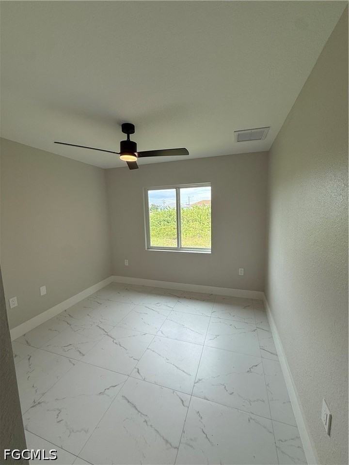 362 Petite Ave - Photo 5 of 12