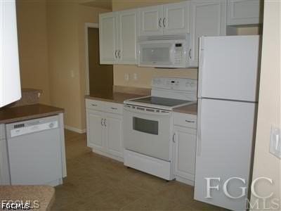 910 Citrus Ave S - Photo 2 of 13