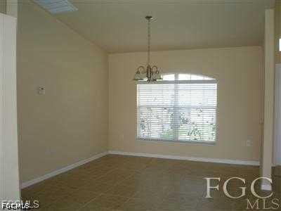 910 Citrus Ave S - Photo 4 of 13
