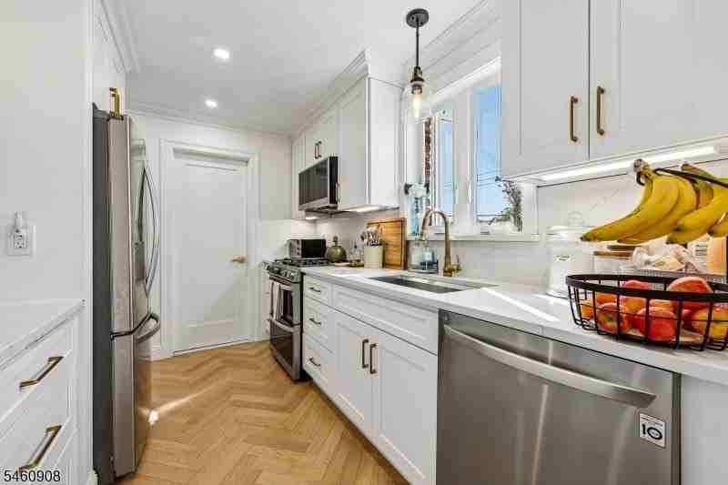 12 Wedgewood Dr - Photo 5 of 34
