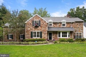 featured image of 507 Meadowbrook Cir