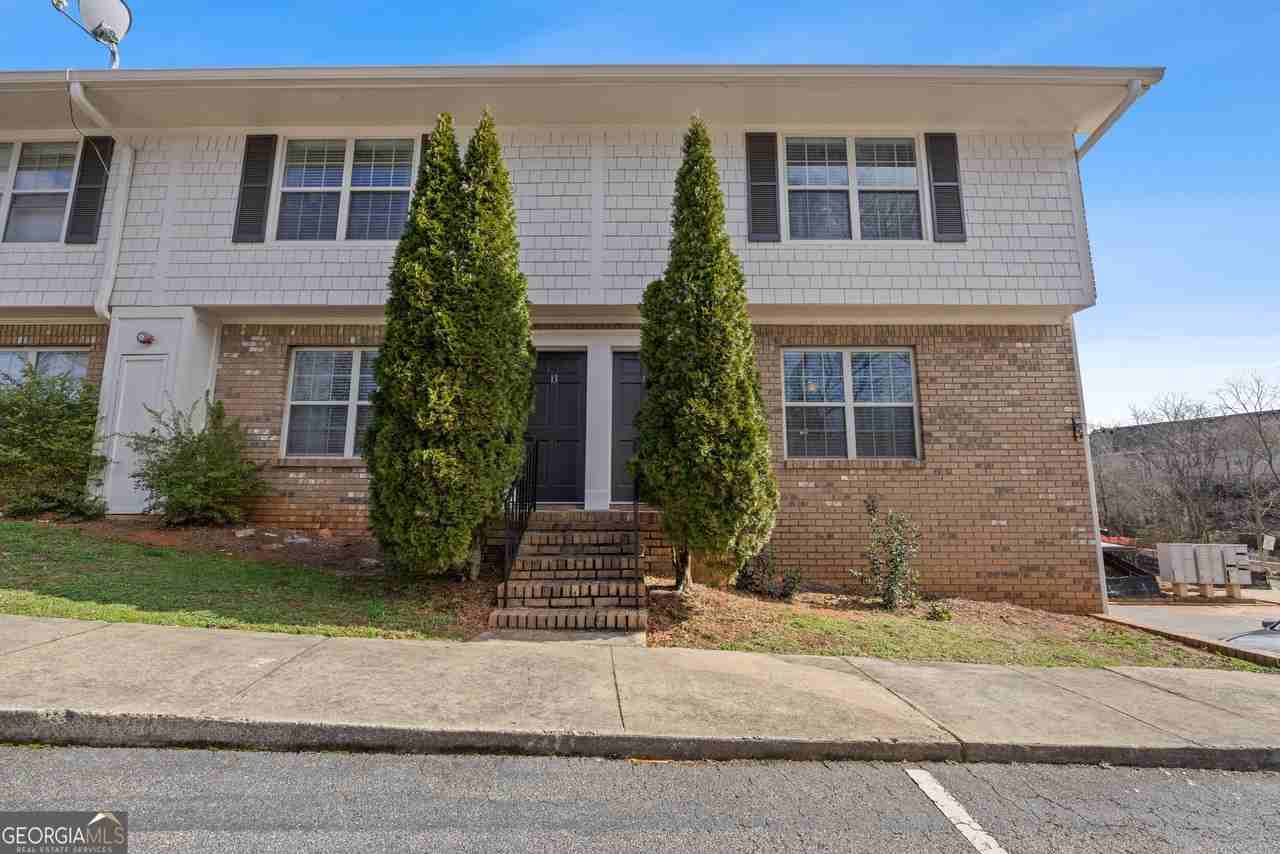 14 Villa Ct Se - Photo 2 of 37
