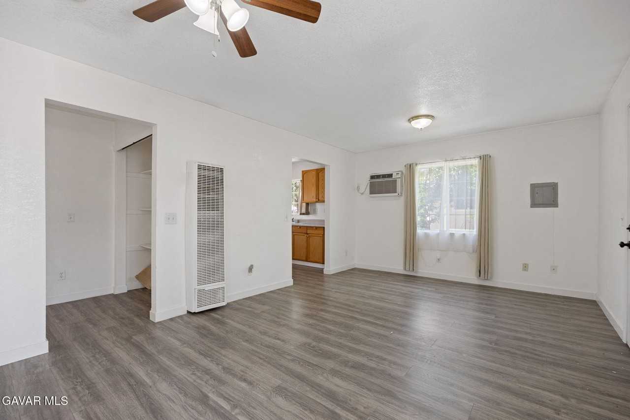 38515 36th St E - Photo 5 of 16