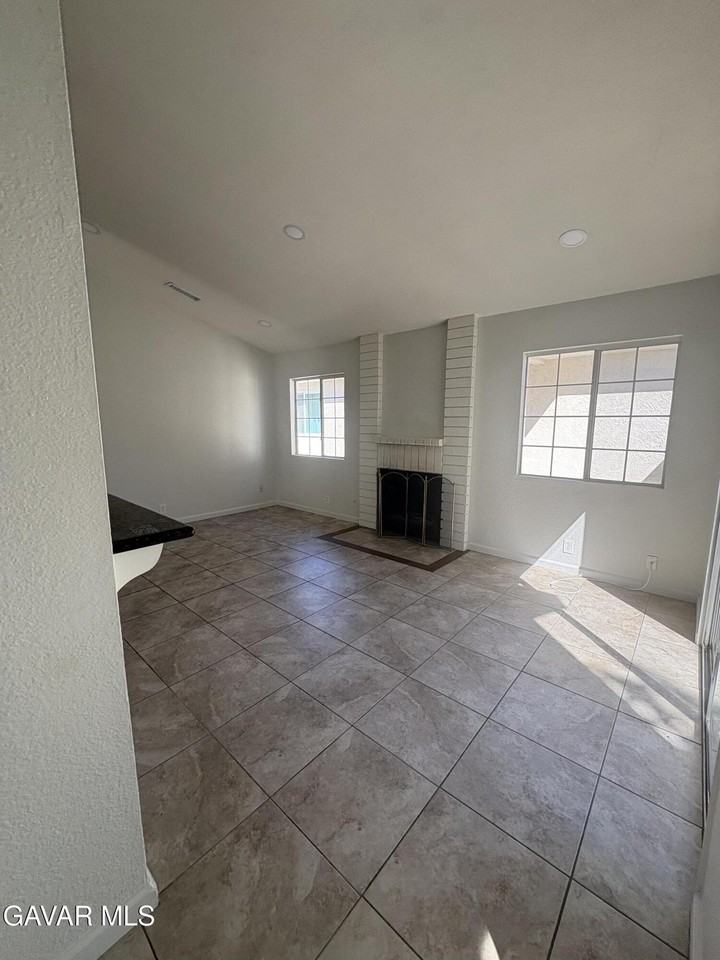 2137 Estrella Ct #A - Photo 7 of 15