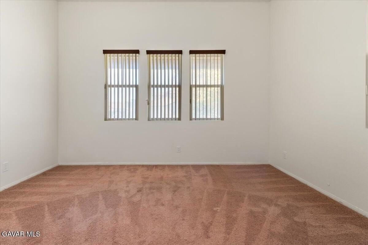 43834 Chaparral Dr - Photo 3 of 14
