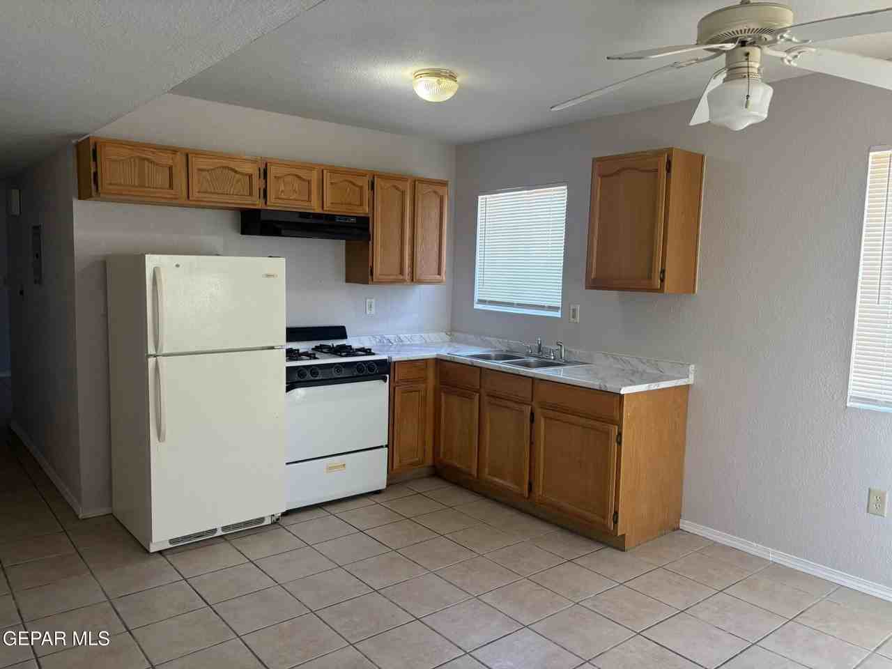 7142 Dale Rd #1 - Photo 3 of 10