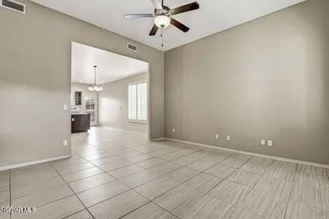 456 Prime Desert Dr - Photo 5 of 29