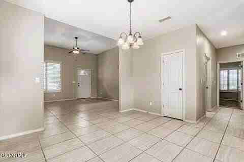 456 Prime Desert Dr - Photo 6 of 29