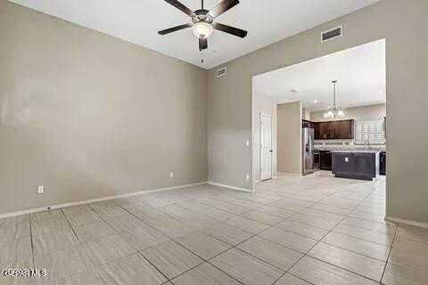 456 Prime Desert Dr - Photo 7 of 29