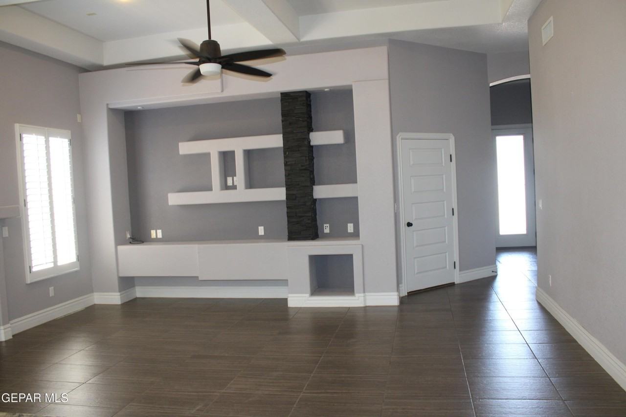 12300 Hartlepool Dr - Photo 5 of 27