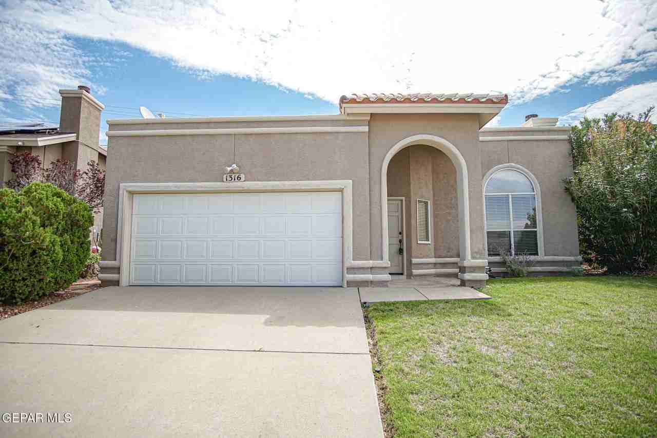 1316 Desierto Azul Dr