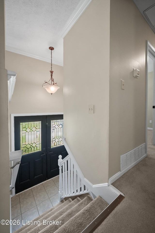 9212 Foxtail Ct - Photo 4 of 32