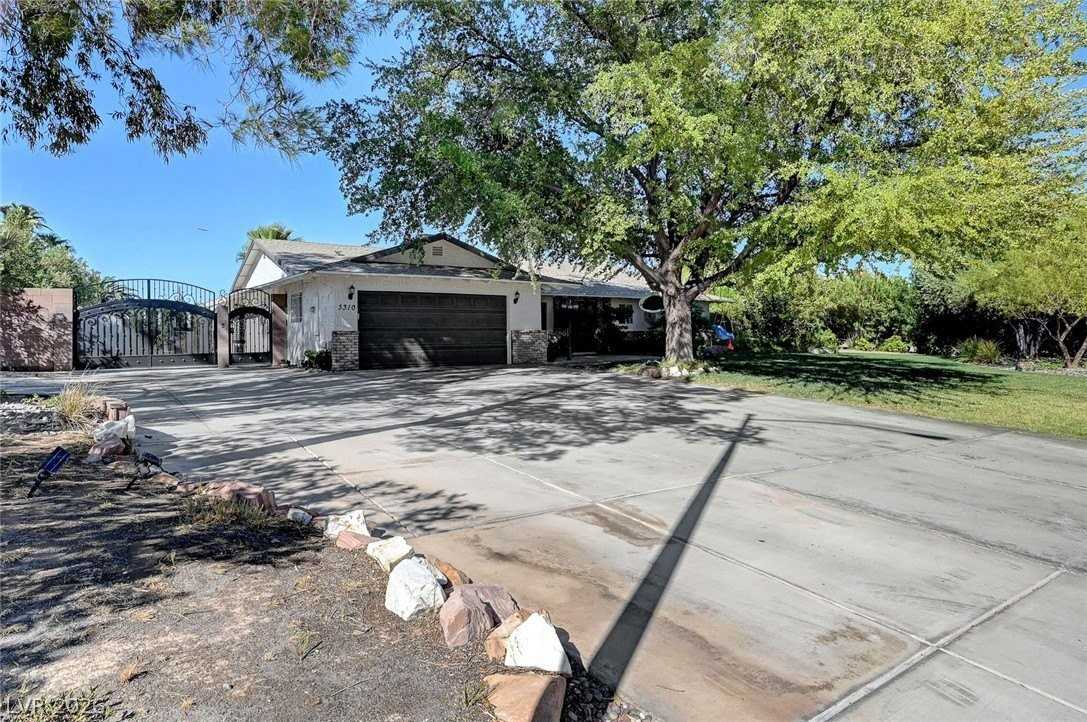 3310 W Mardon Ave - Photo 3 of 50