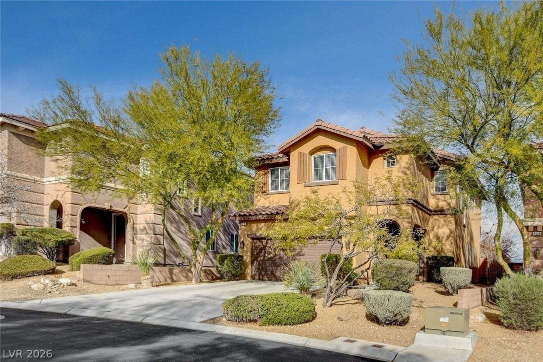 9346 Horse Canyon Dr - Photo 2 of 49