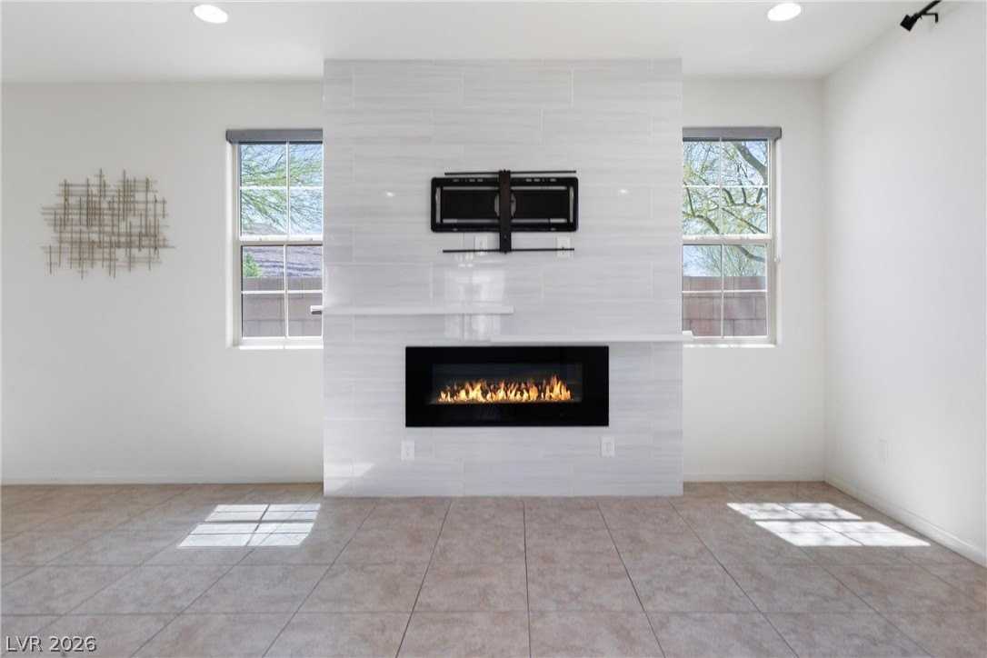 10925 Jordyn Hill St - Photo 6 of 34