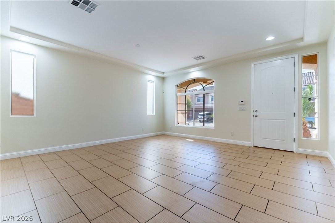 5800 Collier Falls Ave - Photo 5 of 22