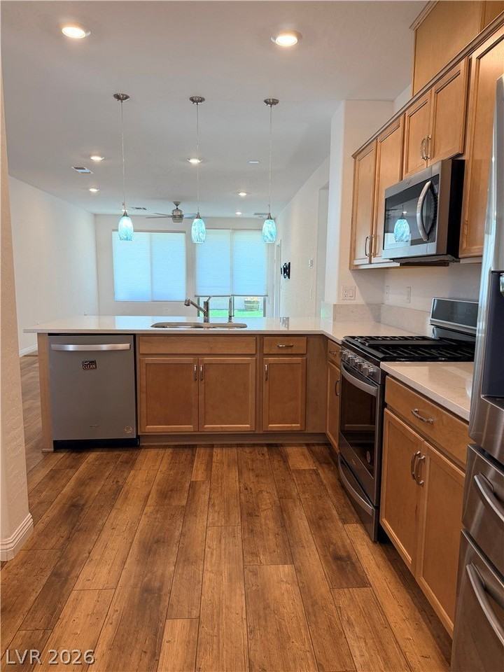 2121 Cold Canyon Ave - Photo 7 of 33