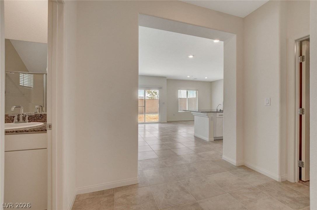 4417 Ginger Hills Ave - Photo 6 of 50