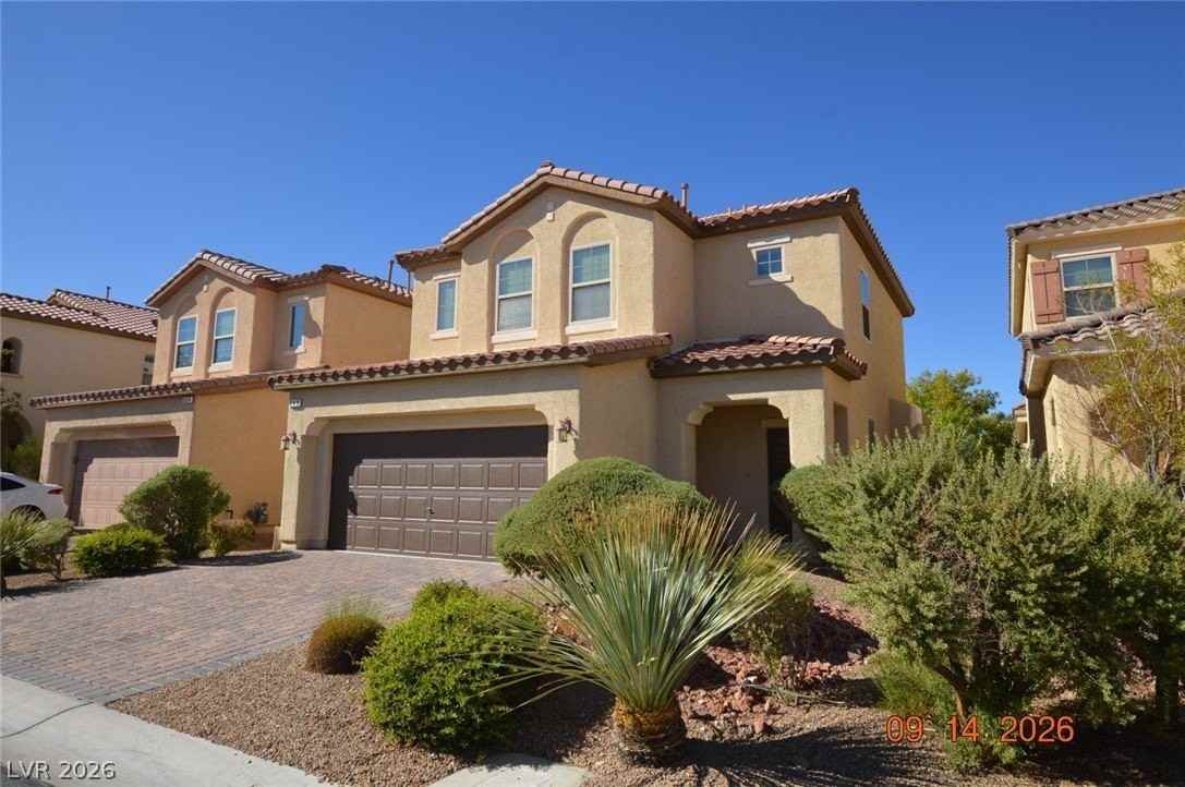 340 Hillhead Ct - Photo 3 of 18