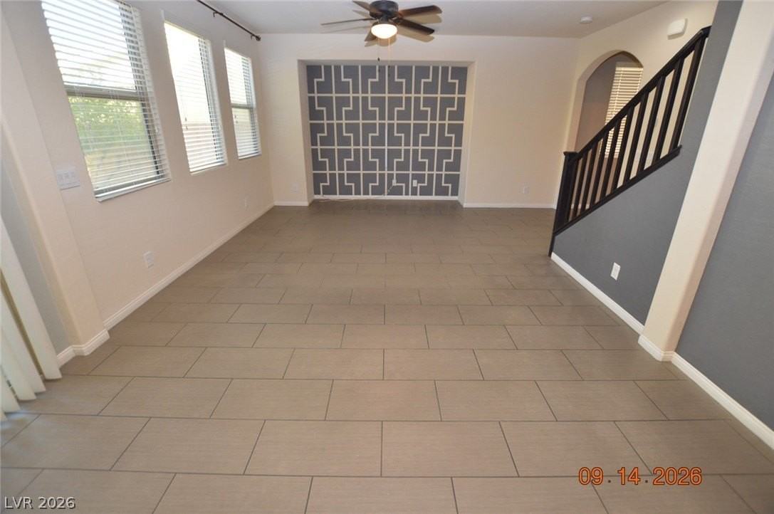 340 Hillhead Ct - Photo 4 of 18