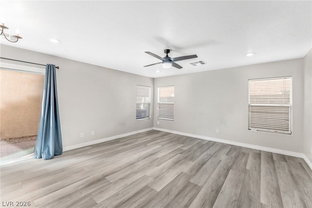 1141 Orange Meadow St - Photo 2 of 25