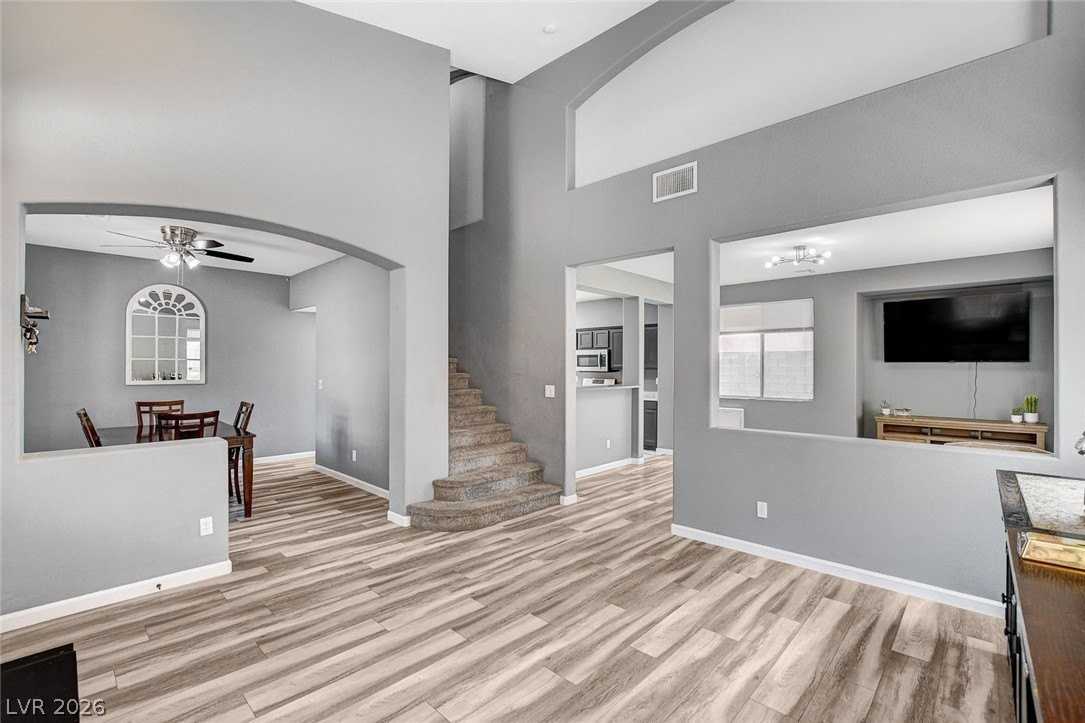 6861 Sweet Pecan St - Photo 4 of 48