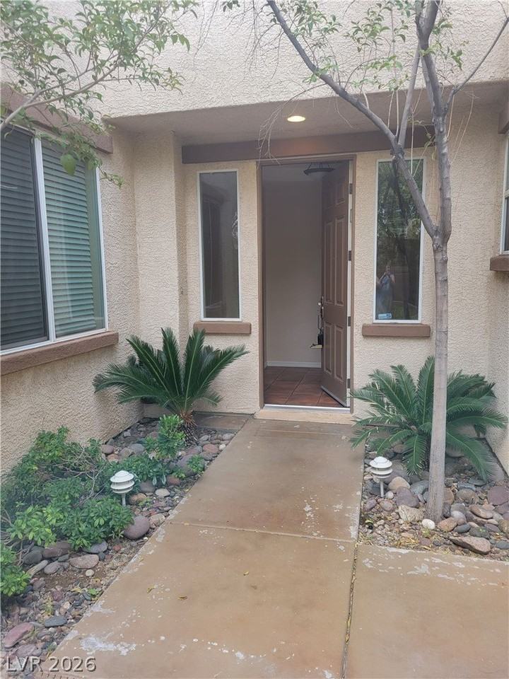 11424 Valentino Ln - Photo 2 of 23