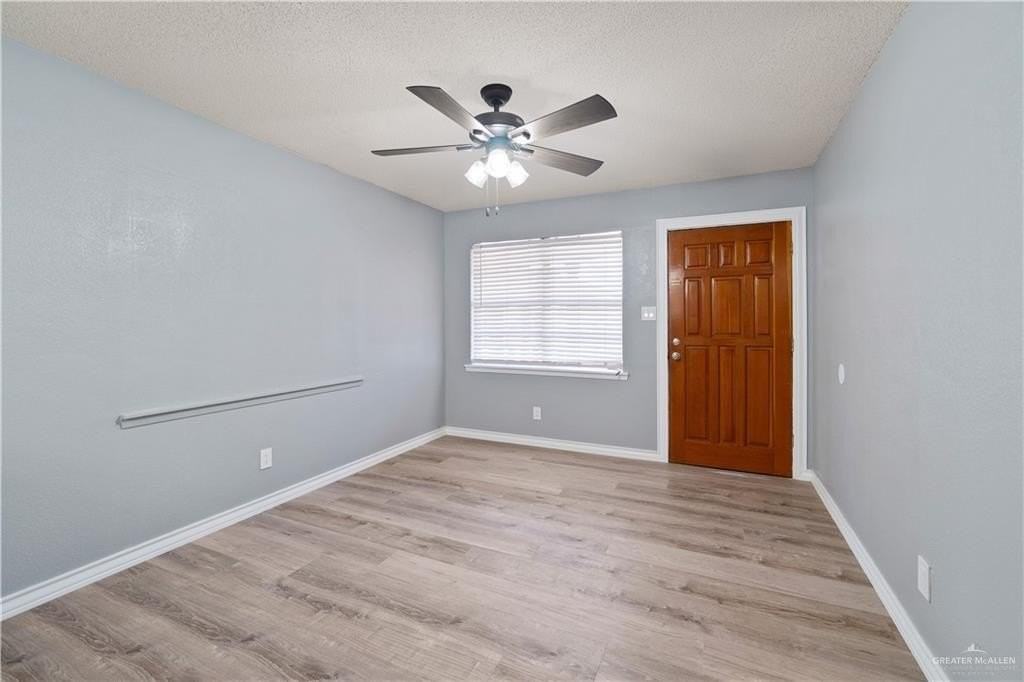 202 N Ester St - Photo 3 of 24