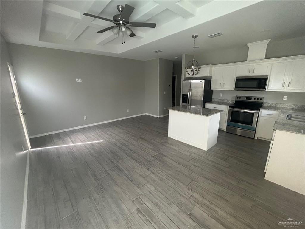 1723 Stauffer St #4 - Photo 3 of 12