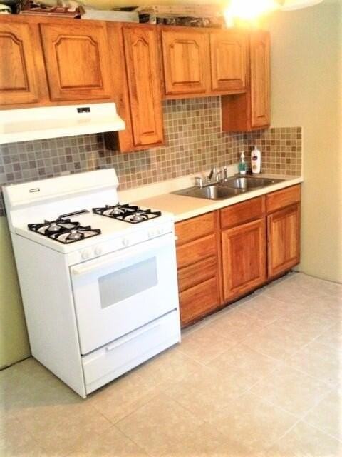2826 Appleridge St - Photo 2 of 5