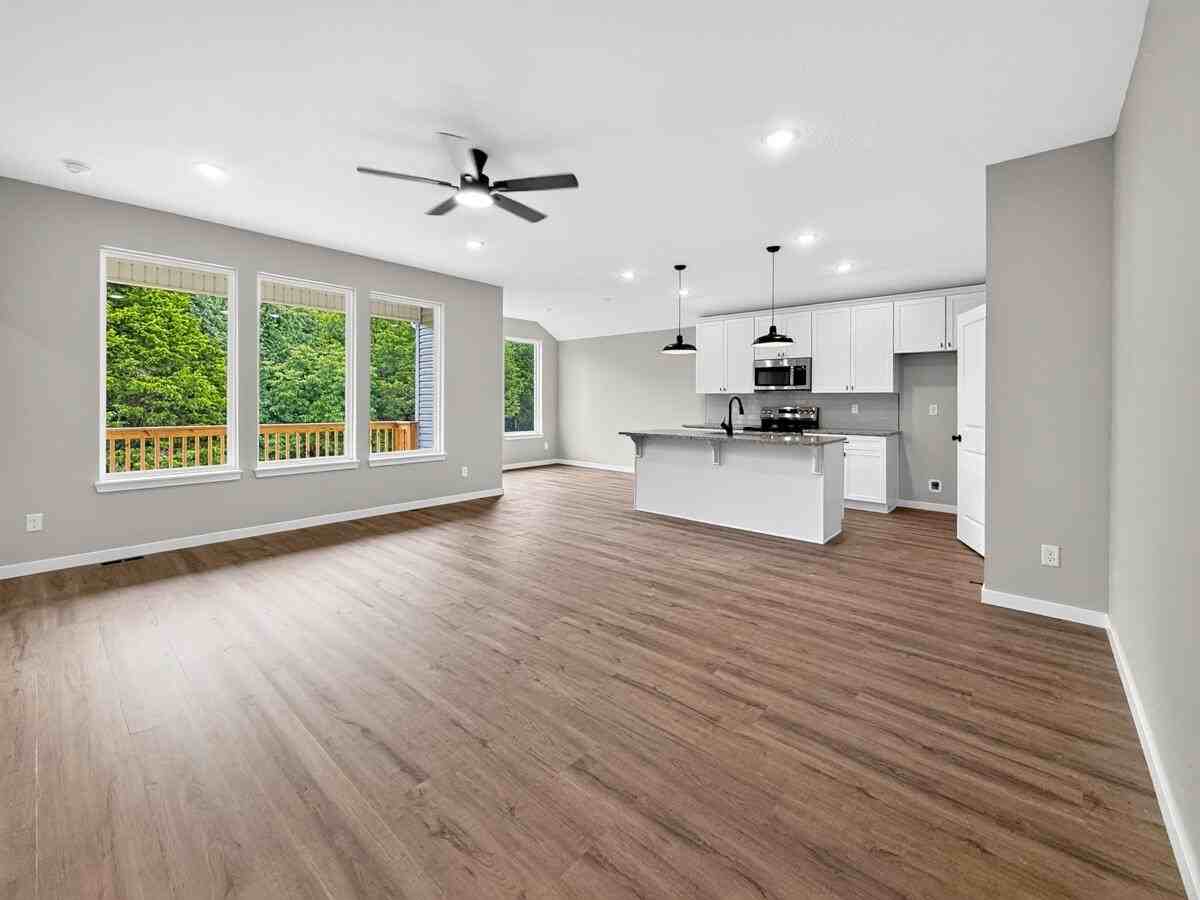 Bailiwick Dr - Photo 2 of 18