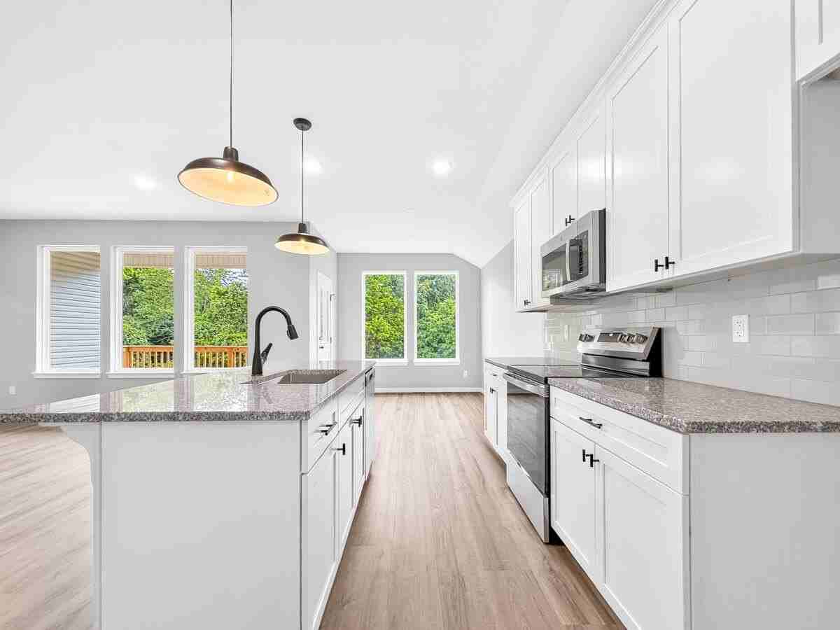 Bailiwick Dr - Photo 4 of 18